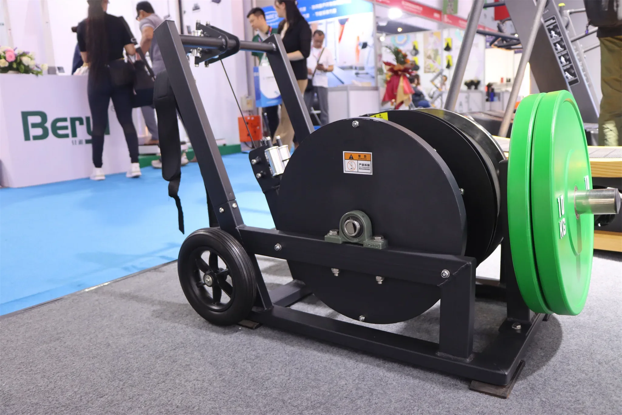 

Speed Training MachineEquipment Land Small Bomber Resistance Trainer LDT-995 Multi-purpose Functionality with 7 Inch Screen