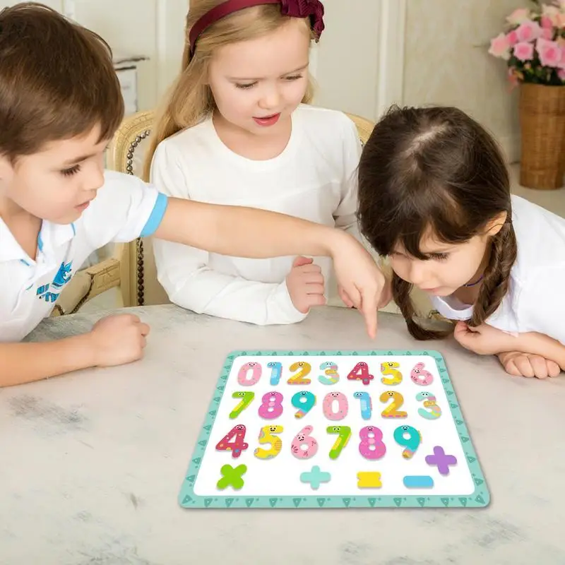 Tableau de lettres magnétiques avec aimants de l'alphabet, jouet coloré, jeux de dos pour enfants, orthographe et apprentissage, jouet alth