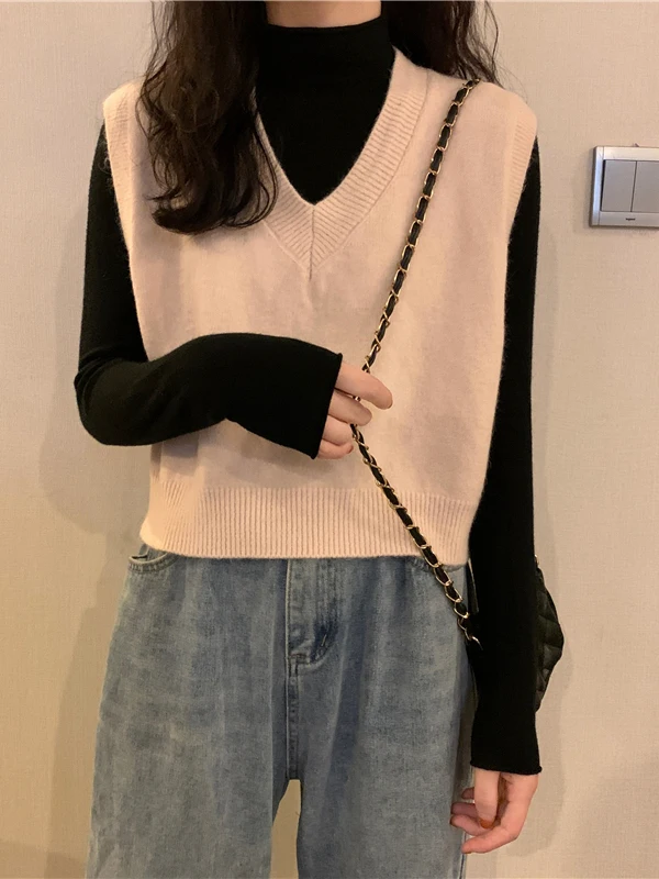 

Вязаный жилет женский, новинка ранней весны, короткий свитер с V-образным вырезом, топ малого размера, для многослойных образов, в корейском стиле