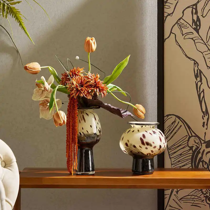 French cream windshield lantern high-end ornament living room flower hotel room side table atmosphere