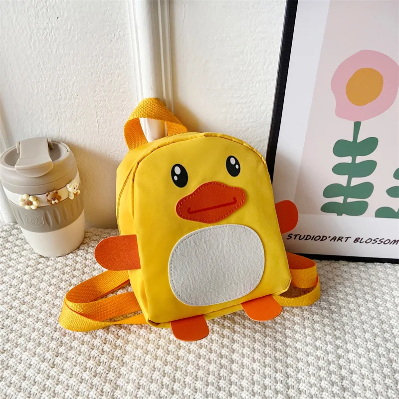 Waterproof nylon cartoon children schoolbag cute penguin backpack fashion kindergarten baby small backpack