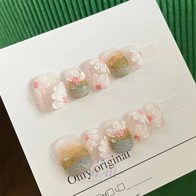 Coreano Wearable Unhas Falsas, Decoração de Strass Flor, Balé Verde Curto Brilhante, Reutilizável, Imprensa Artificial em Nails Art, 10pcs