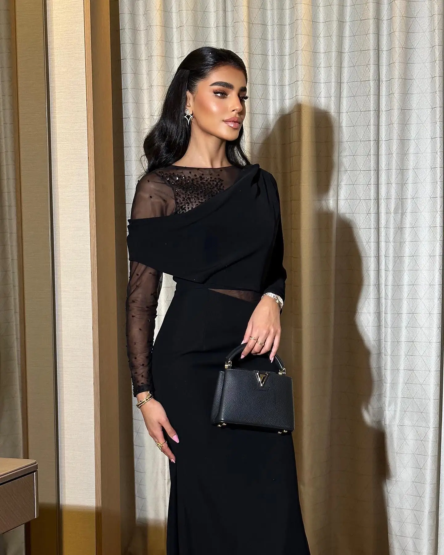 Jirocum Elegant Black O Neck Prom Gown Women Beaded Long Sleeve Customized Evening Dress Floor Length Formal Occasion Dresses