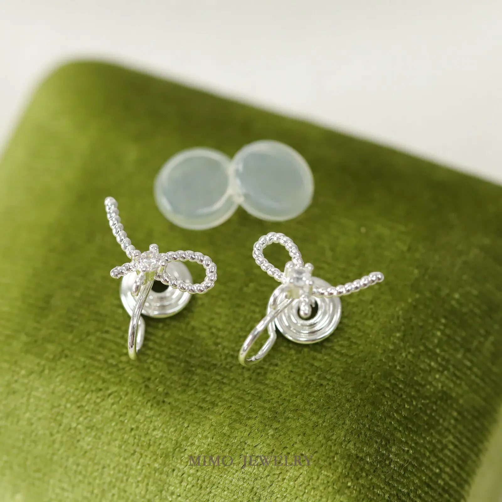 Copper-plated Real Gold, Small Fresh Twist Pattern, Cross Zircon Stud Earrings, Earclips DIY Handmade Accessories