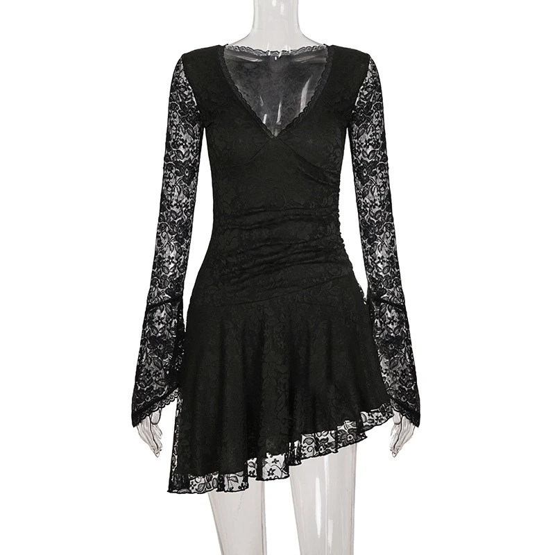 TARUXYลูกไม้FlareแขนลึกVชุดผู้หญิงSlim Hollow Outชุดมินิแฟชั่นผู้หญิงเซ็กซี่ 2025 ฤดูร้อนชุดราตรี