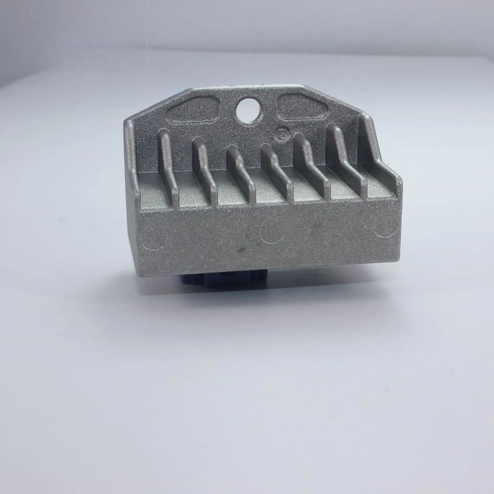 High Performance Voltages Regulator Aluminum Alloy Rectifier Professional Motorcycle Accessories for Honda CBF125 2013 CBF150