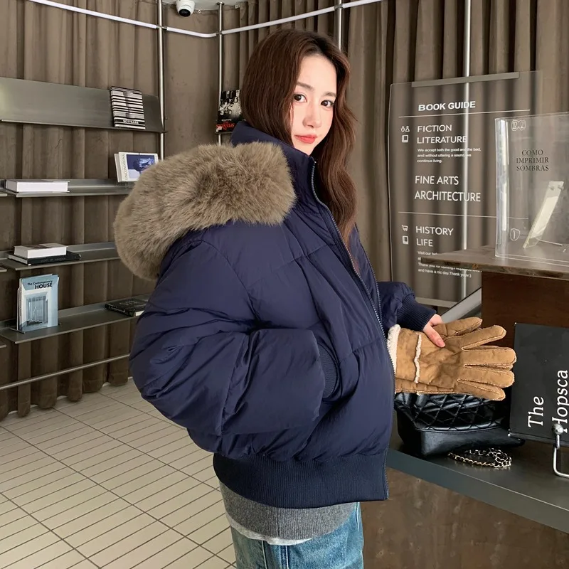 厚手の暖かいパーカーショートダウンジャケット大きな毛皮の襟フードカジュアル無地作業服コートシックなストリートウェアロパインヴィエロムヘール