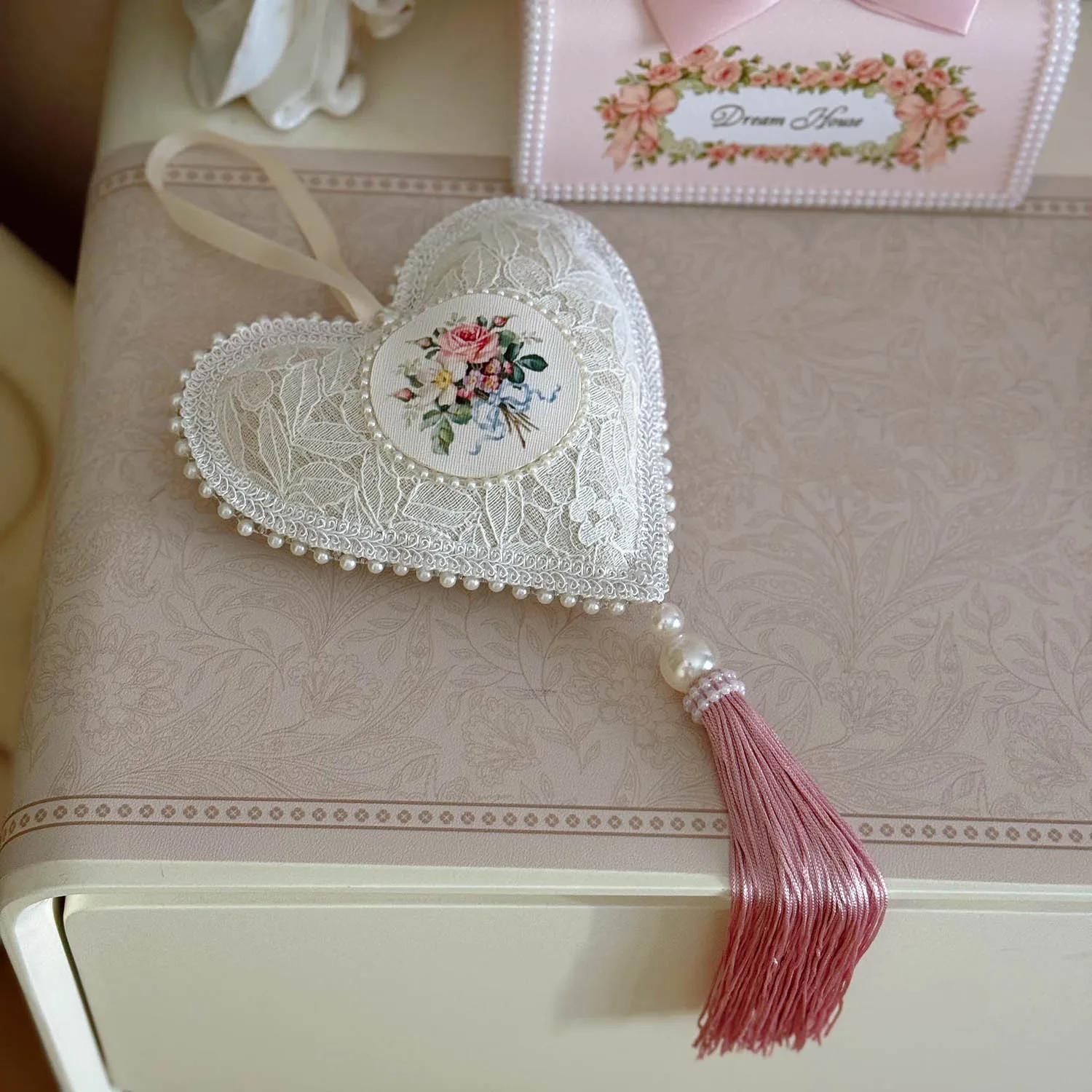 French Style Lace Heart Shape Pendant Pearl Edge Tassel Dehumidification Sachet Room Decoration Wall Pendant Creativity Ornament