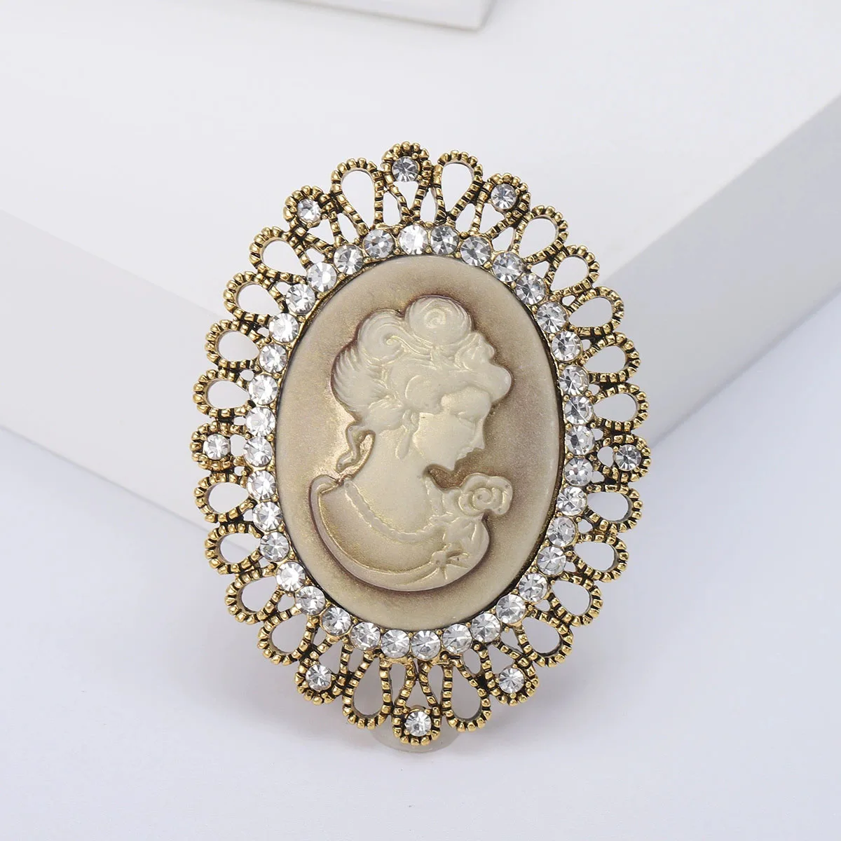 Broches de Cristal con Cabeza de Reina Vintage, Broches de Cristal con Cabeza de Reina para Mujer en Color Oro Antiguo y Plata, Estilo Surtido, Broche de Cristal con Pedrería