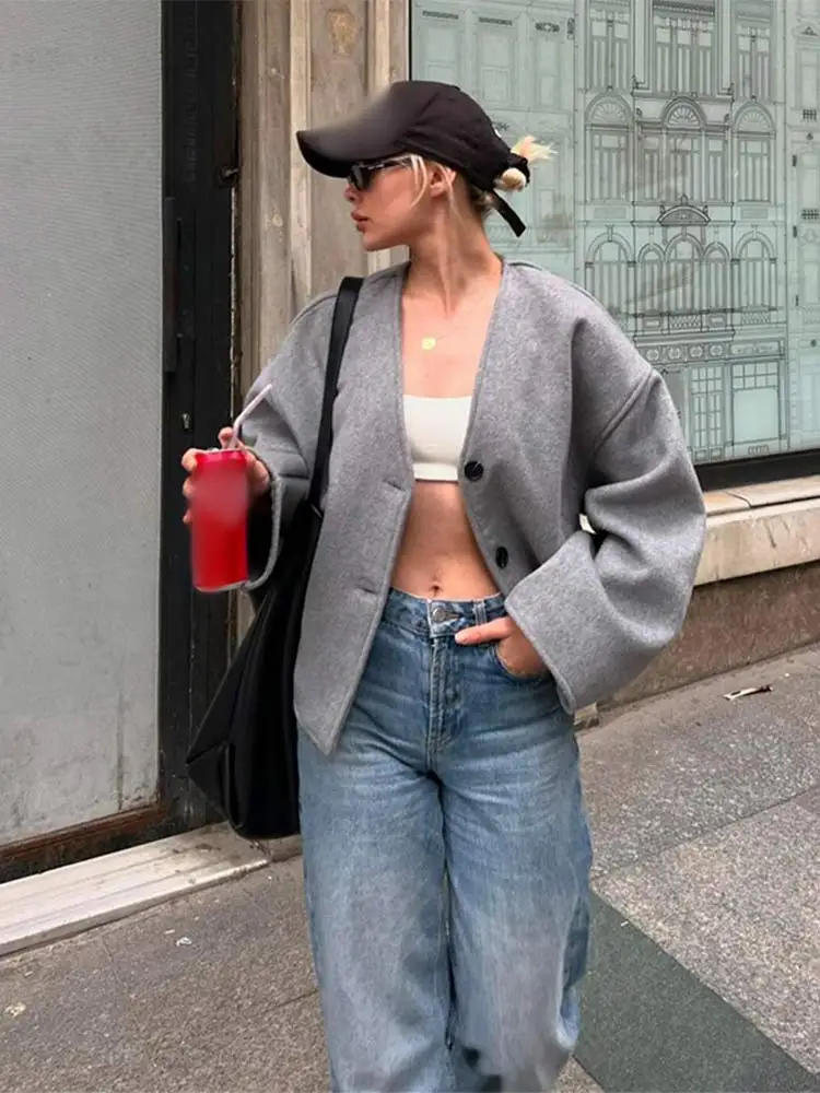 Fashion Loose Single-breasted Solid Jacket For Women Elegant V-neck Long Sleeve Pockets Crop Coat 2024 Autumn Lady Chic Outwear