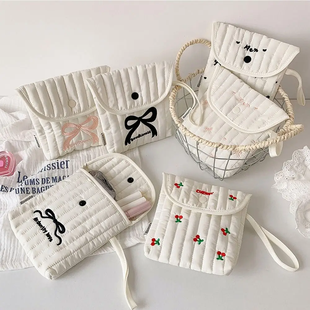 

Large Capacity Embroidery Cherry Cosmetic Bag Bowknot Cotton Cloth Bow Makeup Bag Menstruation Towel Storage Purse