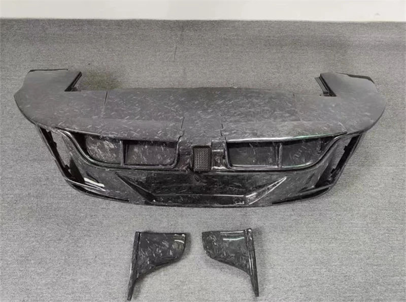 ポルシェタイカン 2019 2020 2021 2022 ReaI カーボンファイバーバンパーリアリップスポイラーキット