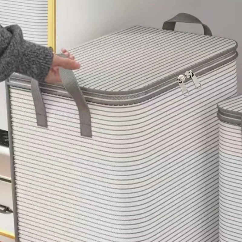 1-piece striped vertical moving storage bag. Available in three sizes, large capacity,Suitable for different moving needs