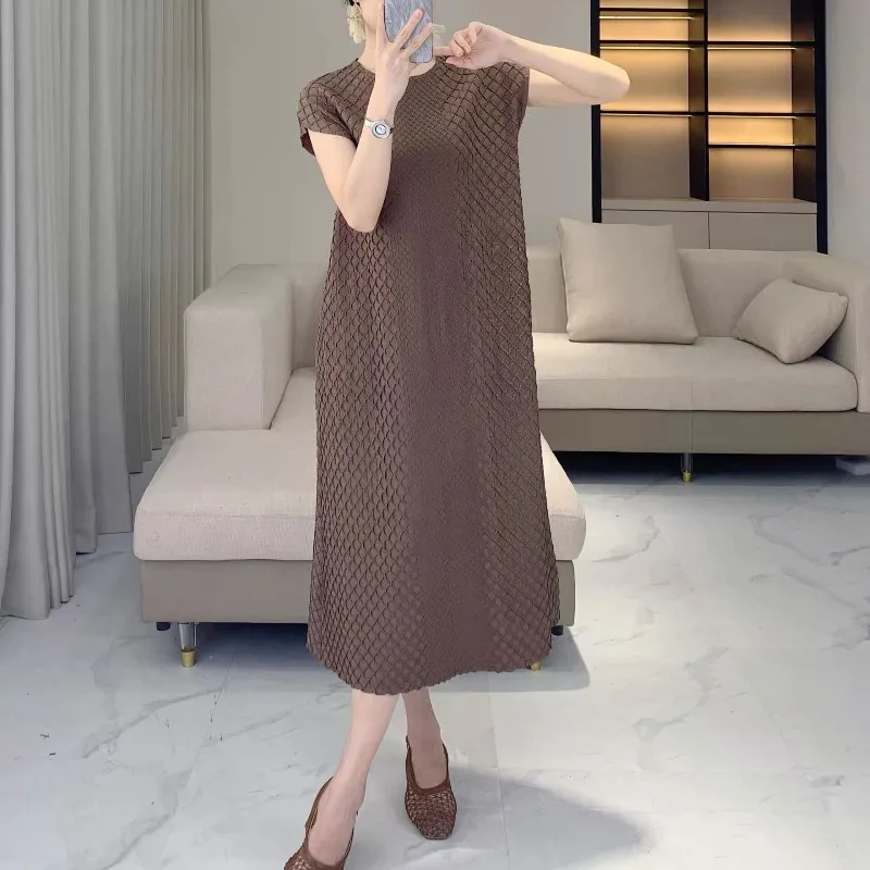 

Плиссированное платье с вышивкой, длинное платье без рукавов Miyake, женская мода, темперамент, чистый цвет, простой стиль, длинные платья миди трапециевидной формы