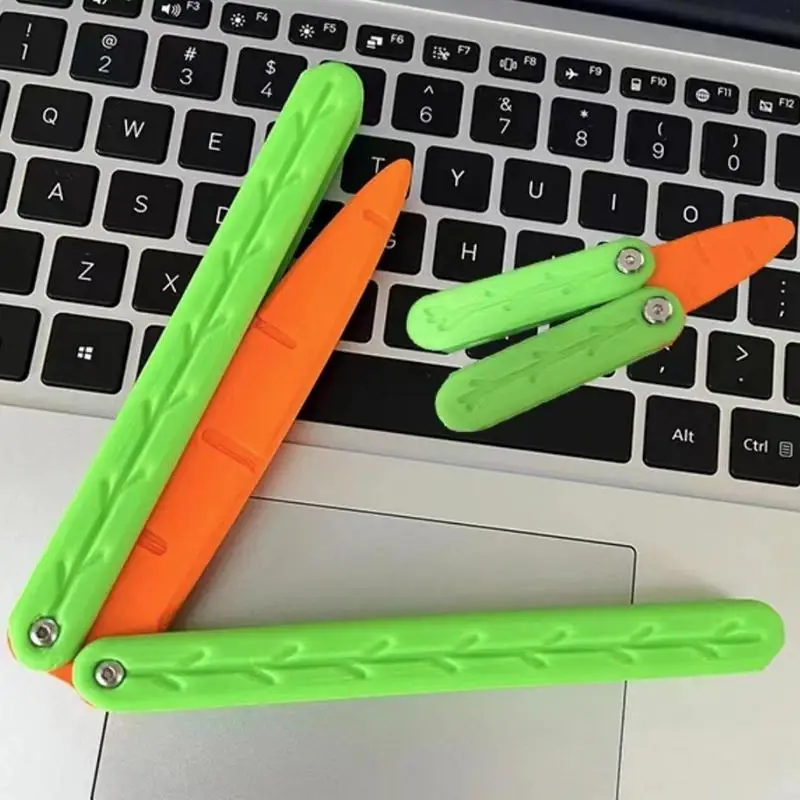 3D Carrot Butterfly Knifes Cartoon Carrot Design Gravity Swing Toy Training Butterfly Knifes Flat Replace Toy Halloween Gift