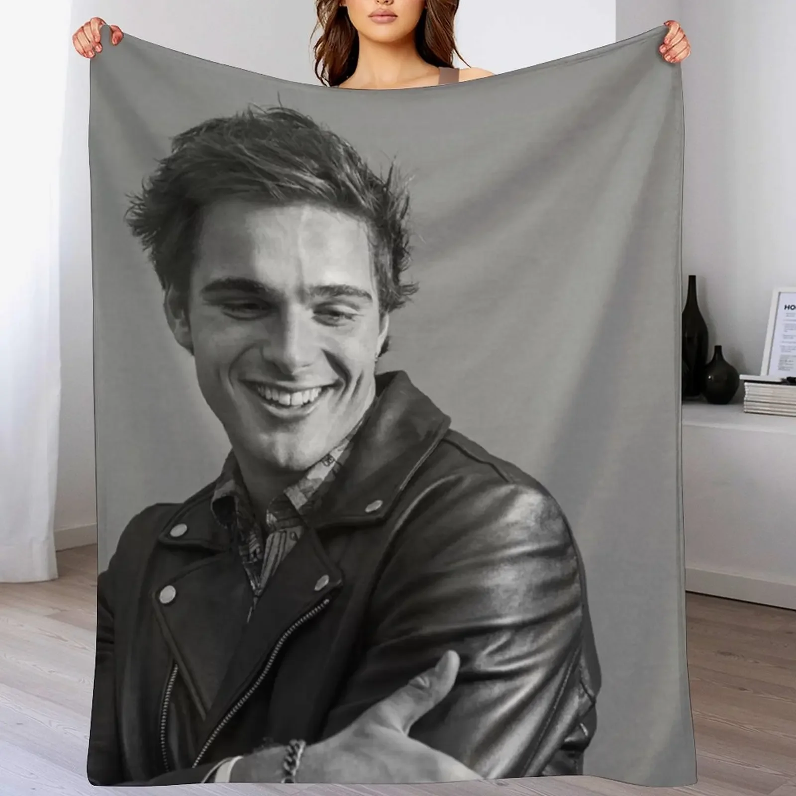 

Jacob Elordi Throw Blanket Luxury Brand Soft Beds Blankets