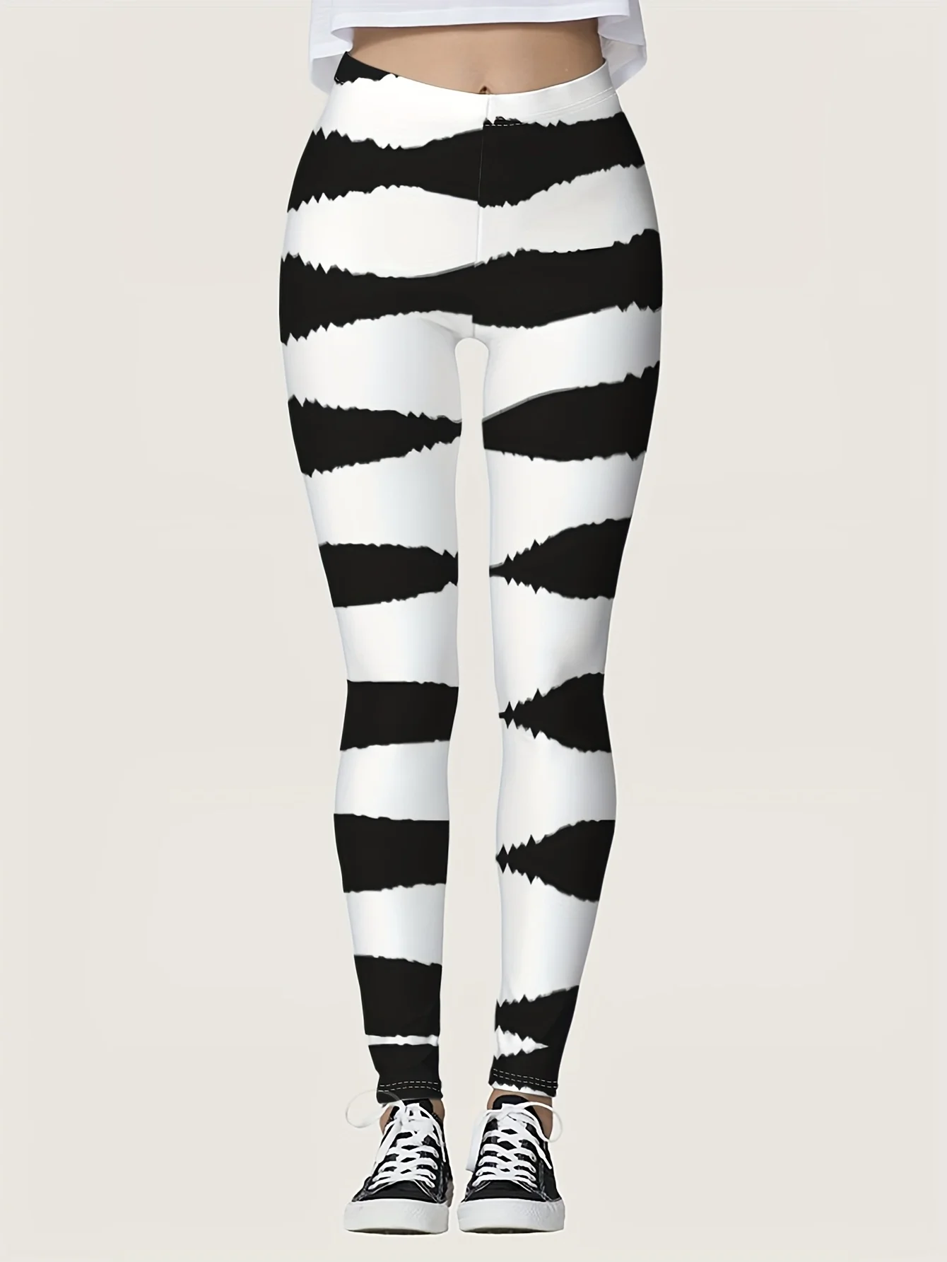 Women Black White Diamond Stripe Spliced Print Fleece Lined Leggings Mid Waist Stretch Yoga Sports Pants