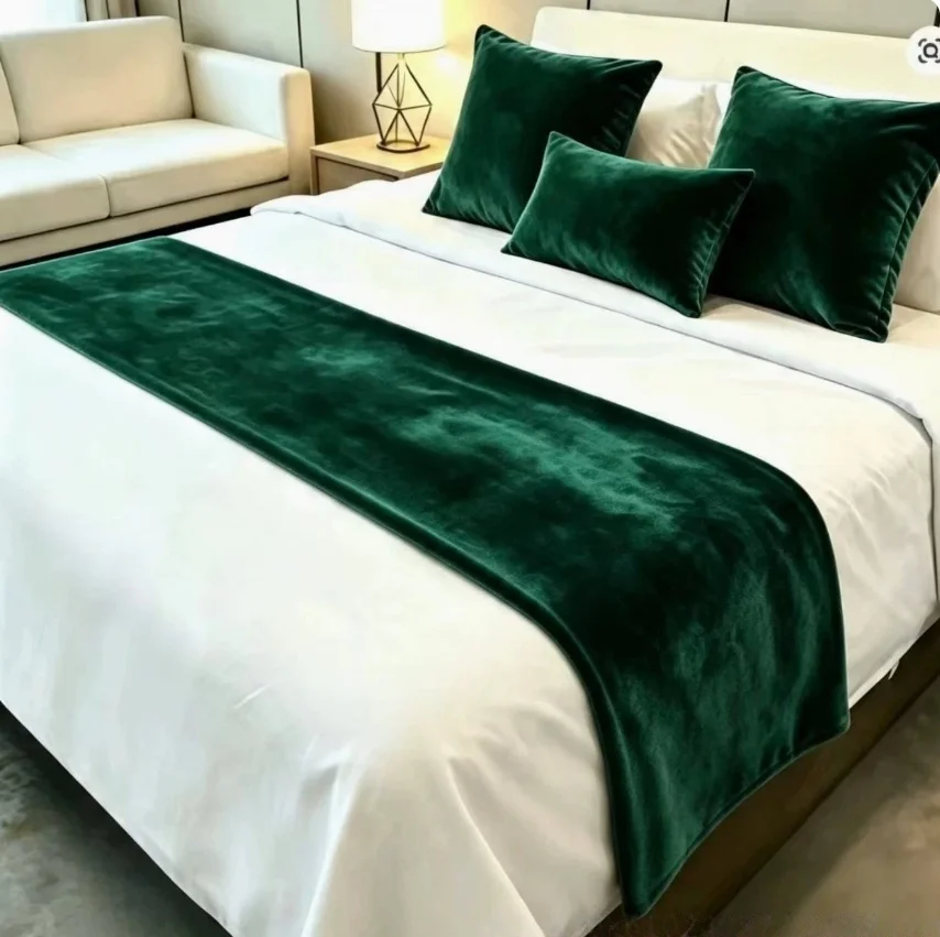 Velvet Bed Runner Solid Color Modern Minimalist Bed Scarf Luxury Hotel Bedding Decor for Home Bedroom Guesthouse Bed Decoration