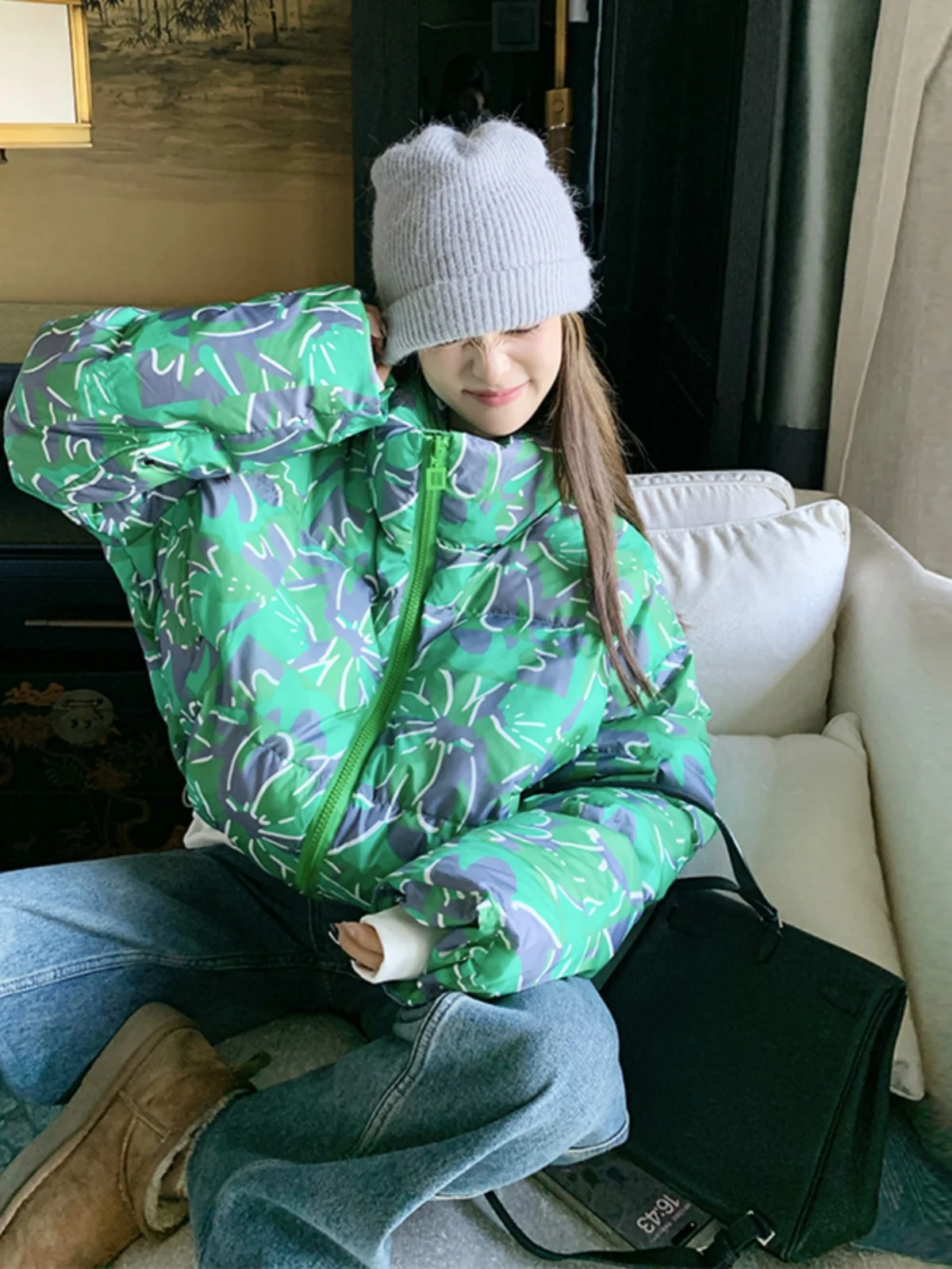 

Утепленная женская зимняя куртка с принтом, прямого кроя, в корейском стиле, 90% белый пух