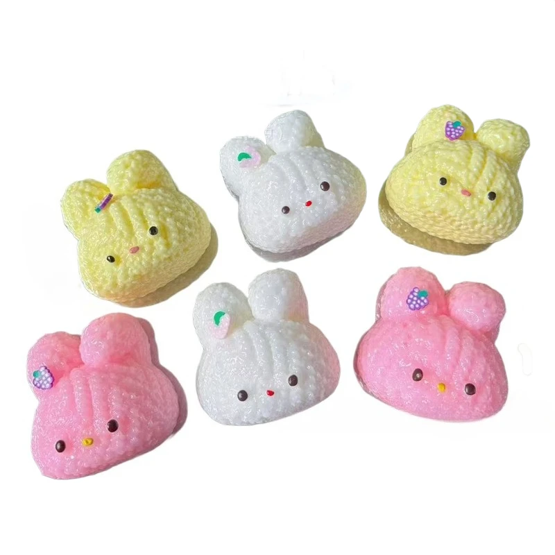 Simpatici giocattoli da spremere con testa di coniglietto Giocattoli antistress e sfiato Giocattoli squishy animali realistici di alta qualità Un regalo per gli amici