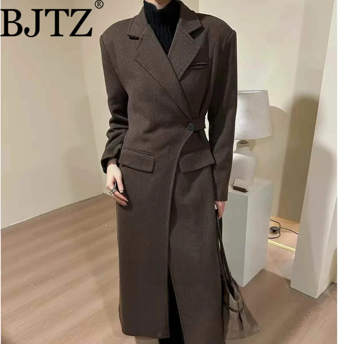 

BJTZ Temperament Office Lady Woolen Coat For Woman 2025 Autumn Winter New Mid-length Fashion Versatile Female Outwear