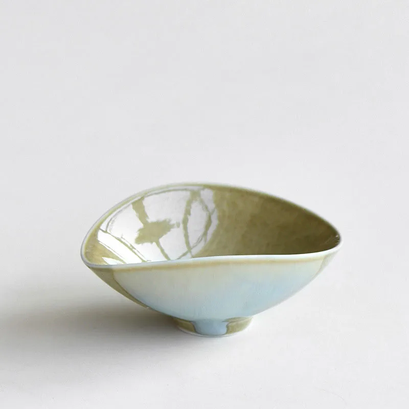 Retro Coarse Pottery Tea Spoon Creative Handmade Ceramic Crescent Tea Scoop for Gongfu Tea Ceremony Tea Holder Accessory
