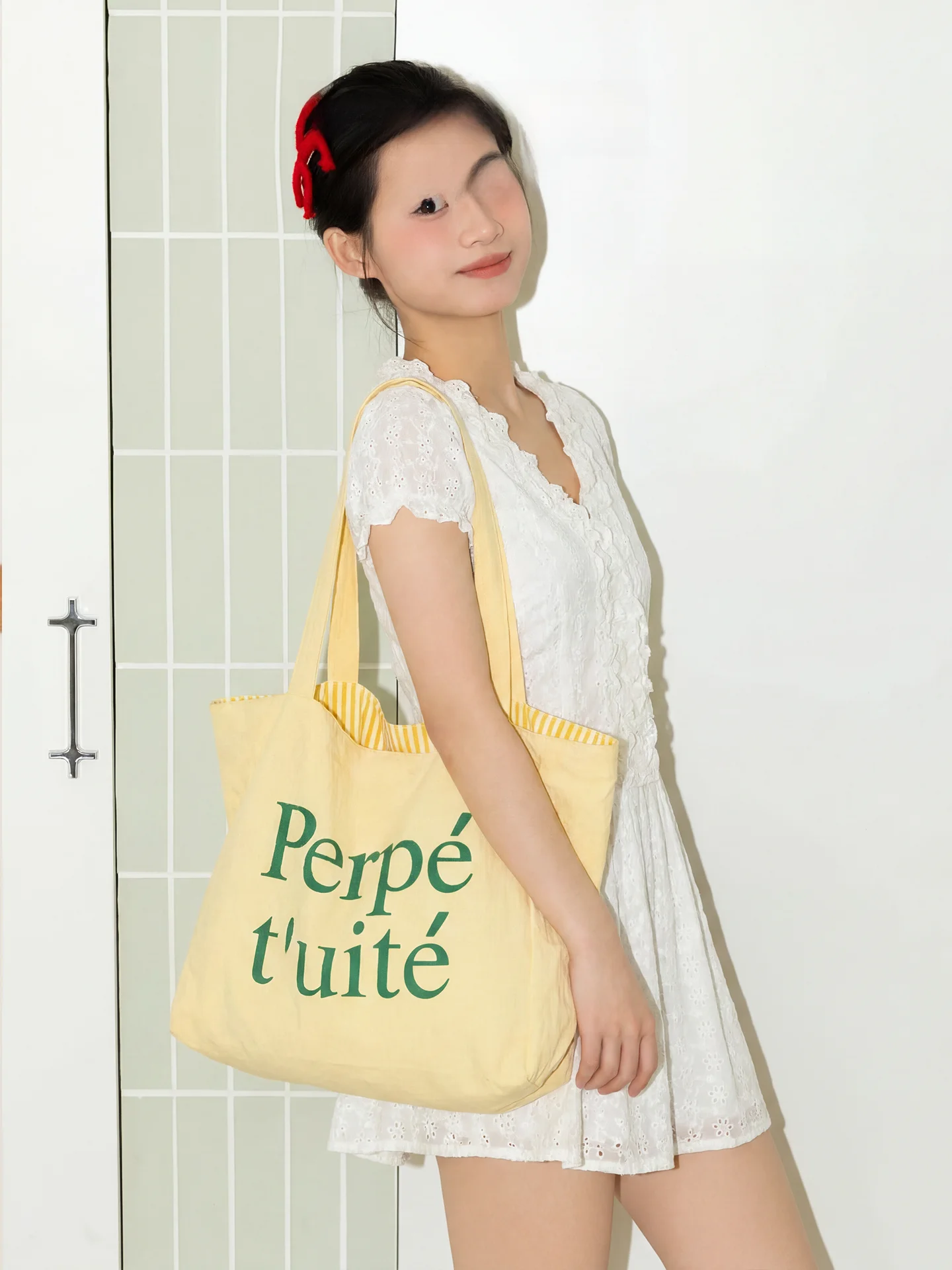

Dopamine Inducing Orange Girl Korean Style Daylight Yellow Canvas Commuter Handbag Large Capacity Single Shoulder Tote Bag