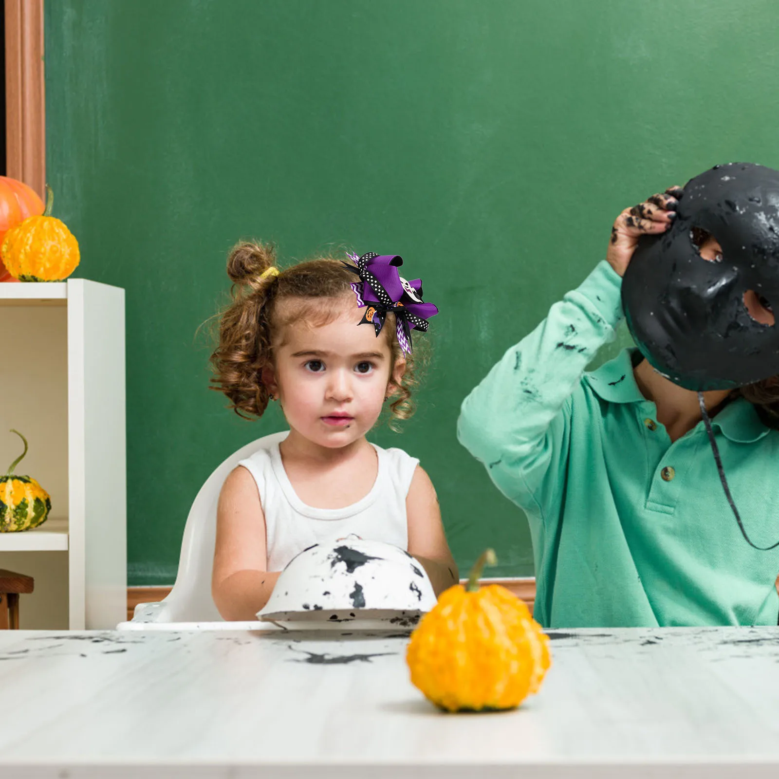 

2Pcs Halloween Hair Bows Girls Hair Clips Headwear Lightweight Festive Party Accessories with Creative Print Design