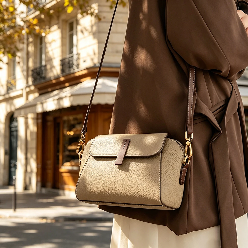 

Women's Fashion Genuine Leather Crossbody Bag Top Layer Cowhide Flap Purse with Gold Hardware Daily Commuter Handbag