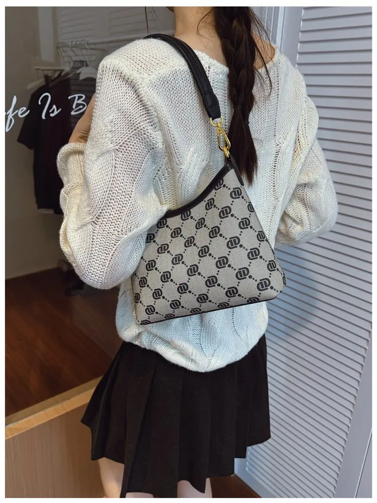 

Women's Shoulder Bag Made Of Rainbow-Printed Leather Boasting Paris High-End Vintage Chic Look