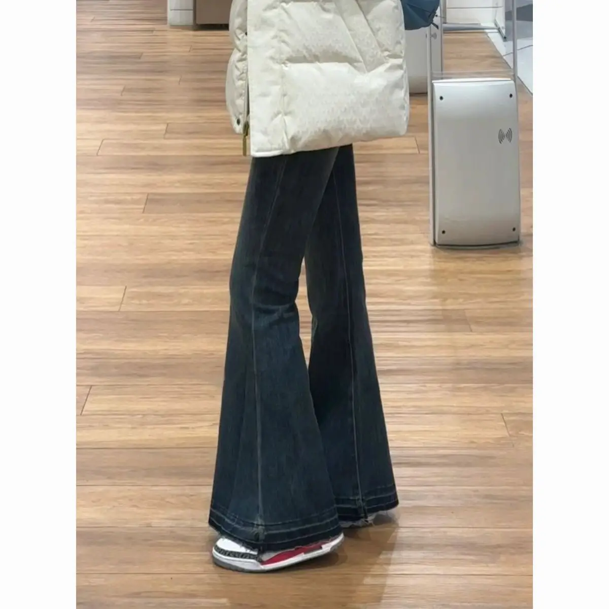 

Jean Women'S Trousers Woman Clothing Washed Worn Destroyed Torn Frayed Hem Female Denim Fashion Grunge Alternative Punk Rock