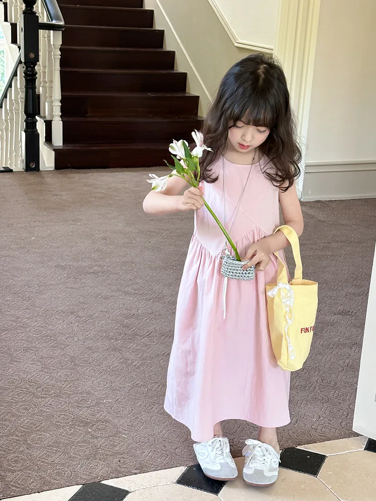 فستان بناتي صيفي بمزاج فني ولطيف بدون أكمام وتصميم طويل سترة أميرة كبيرة للأطفال