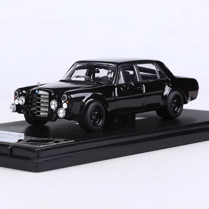 Liberty 1:64 Mercedes-Benz 300SEL Classic Car Simulation Alloy Car Model Collection