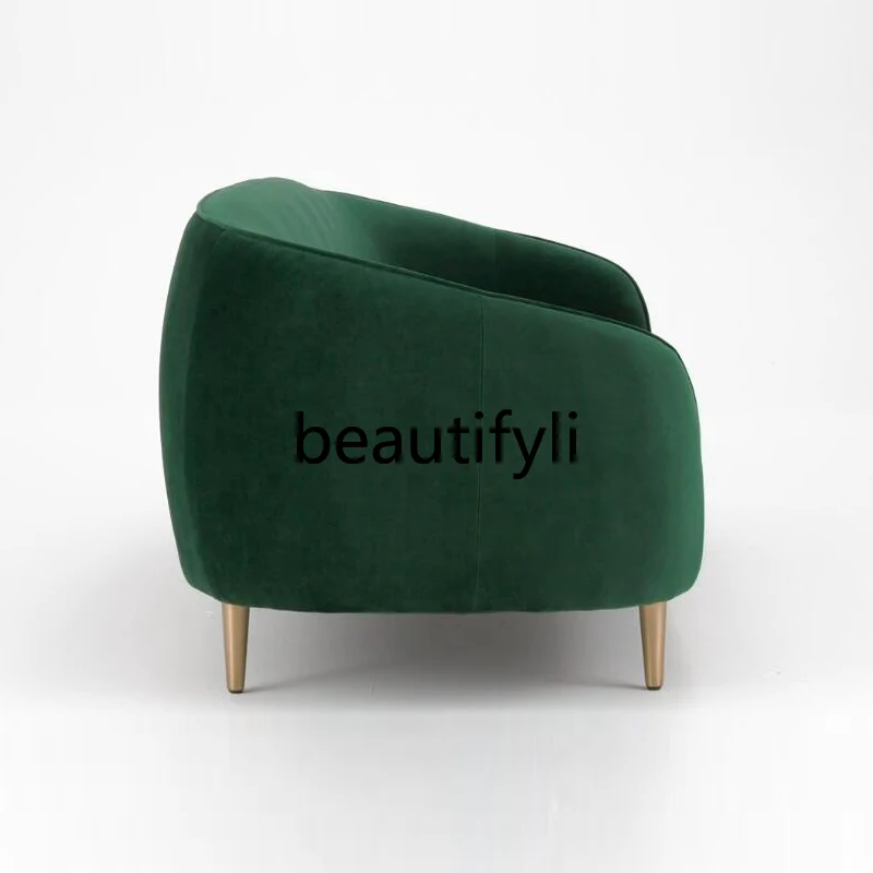 Leichtes Luxus-Freizeitsofa aus Fleece in Kombinationsgröße