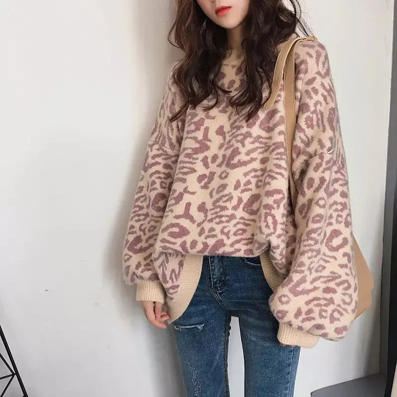 

Leopard Print Round Neck Pullover 2025 Autumn and Winter Retro Loose Lazy Wind Women's Sweater