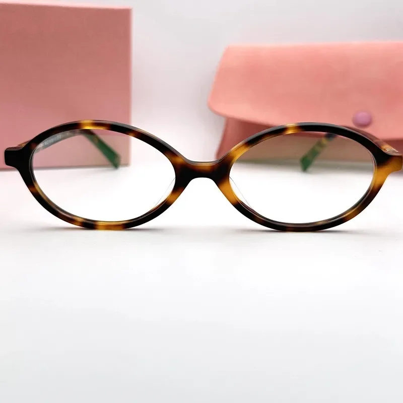 2024 Fashion Ladies MIU Model Small Oval Reading Glasses Simple Fashion Design Summer Hot Sale