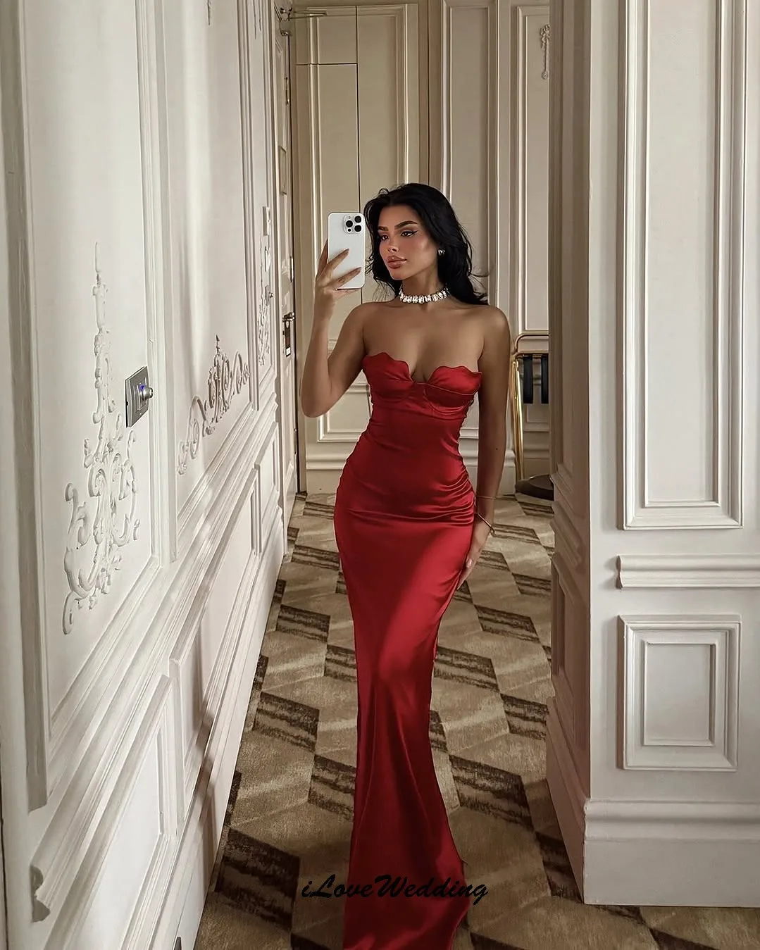 

Red Strapless Prom Dresses 2025 Elegant Wedding Party Dress Satin Mermaid Evening Dresses V-Neck Sexy Floor Length Customized