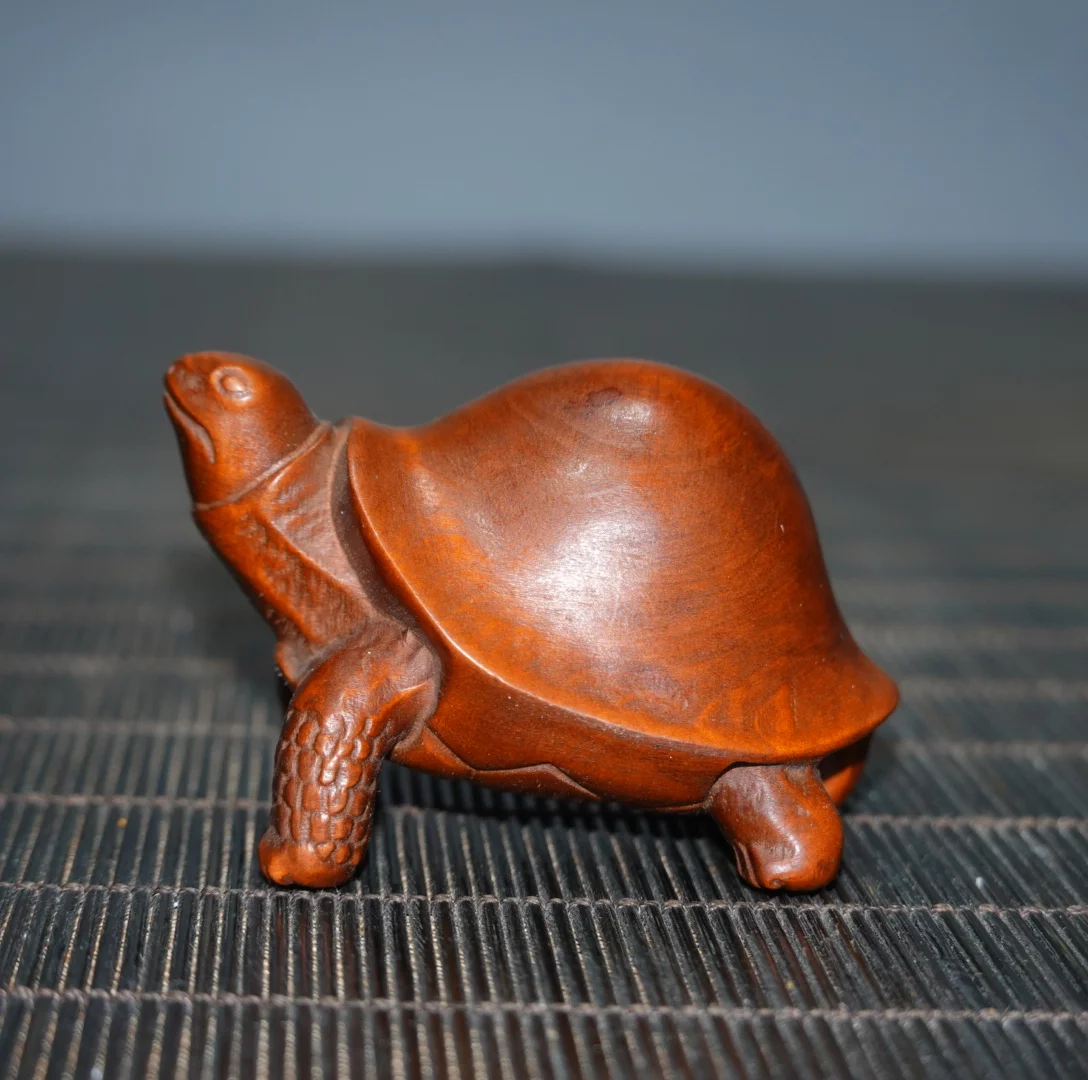 

2"Tibetan Temple Collection Old Boxwood Hand-carved Lucky Turtle Turtle Statue Pendant Amulet Worship Hall Town house Exorcism