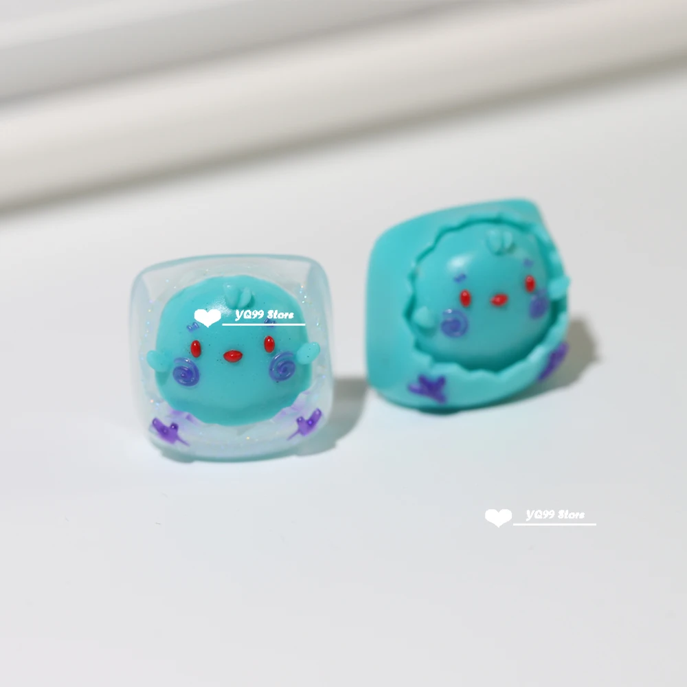 

Personalized Translucent Resin Cyan Chick Keycaps Gaming Backlit RBG Keycaps ESC Keys Cross Shaft Mechanical Keyboard Keycaps