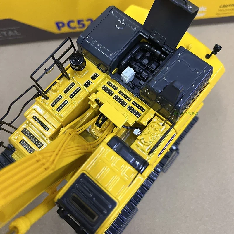 Diecast 1:43 Komatsu 2024 PC520LC-11M0 Escavadeira Liga Modelo de