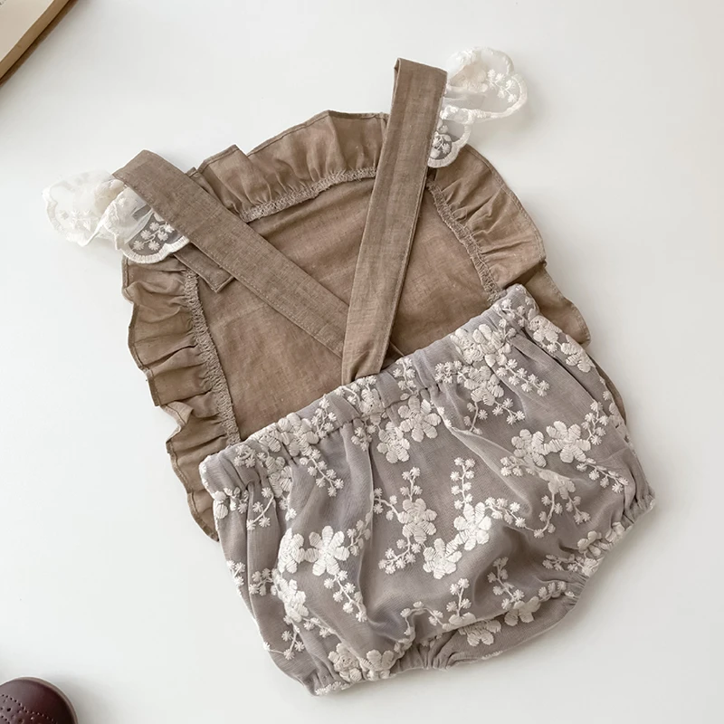 Infant Baby Girls Bodysuits Sleeveless Cotton Lace Stitching Flower Embroidery Toddler Baby Girls Jumpsuit Summer Clothes