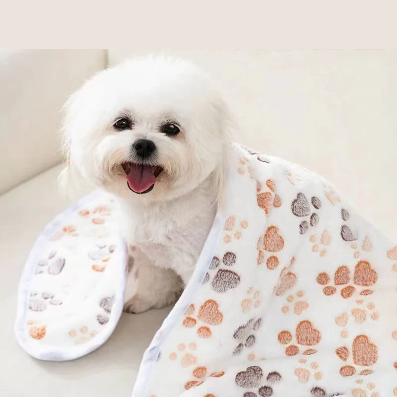 

Pet Blanket Anti Slip Comfortable Soft Cute Cartoon Paw Print Blanket Cat and Dog Season Universal Thick Flannel Sleeping Mat