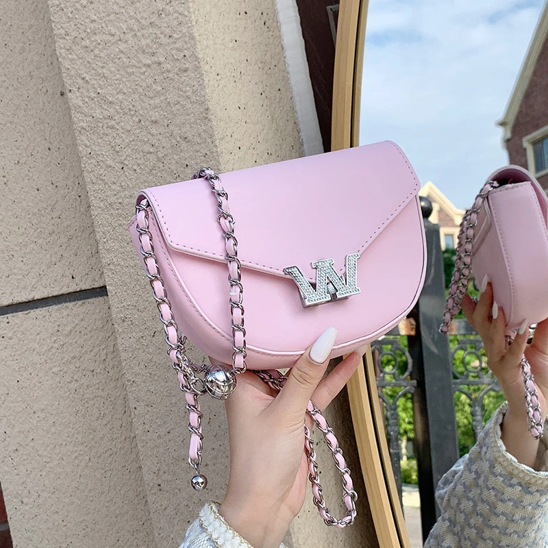 

Refined Crossbody Bag Women Multifunctional Messenger Shoulder Bag Chic Portable For Office Use And Evening Occasions