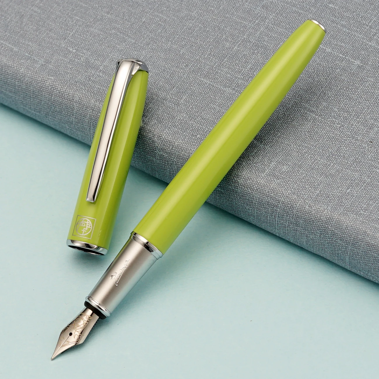 

Green Picasso 916 Metal Fountain Pen Ink Pen Malaga EF/M/Bent 0.38/0.7/1.0mm Writing Pen Office Business School Supply