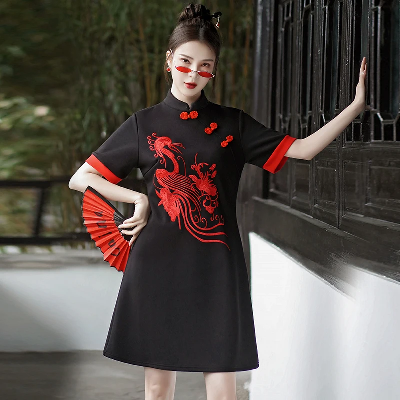 Chinese Style Retro Black Cheongsam 2024 Summer Improved Loose Slim Embroidery Short Qipao Modern Dress for Women Clothes