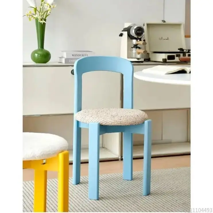 كراسي تناول الطعام المستديرة المصنوعة من الخشب الصلب الاسكندنافي بتقنية عازمة بالبخار وتصميم مريح وأثاث المطبخ الاسكندنافي كرسي المطعم