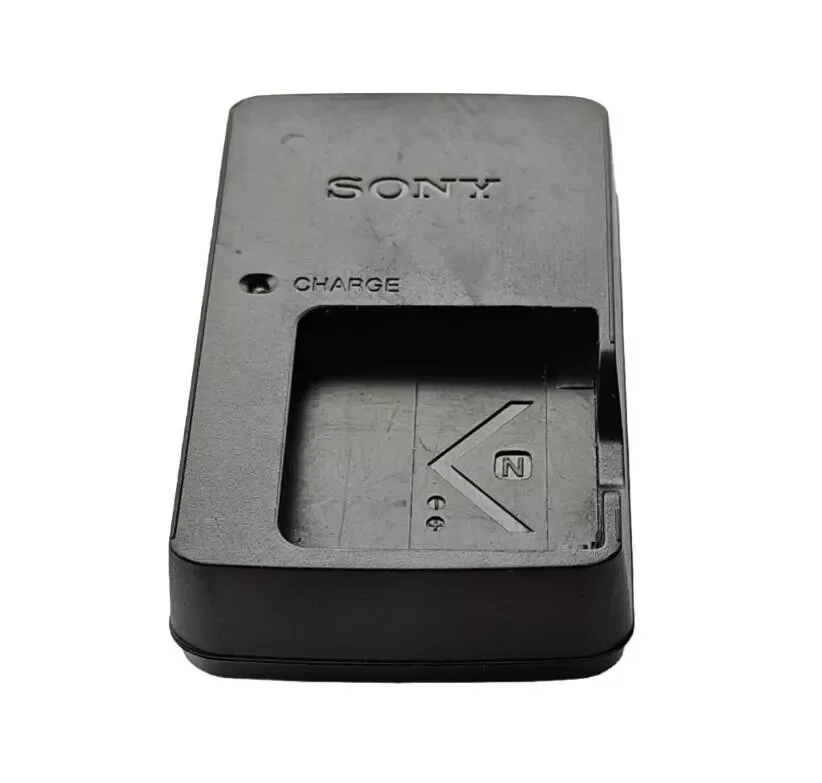 Carregador de bateria de parede Sony BC-CSNB usado 4,2 V para câmera NP-BN BN1 Cyber Shot # 006