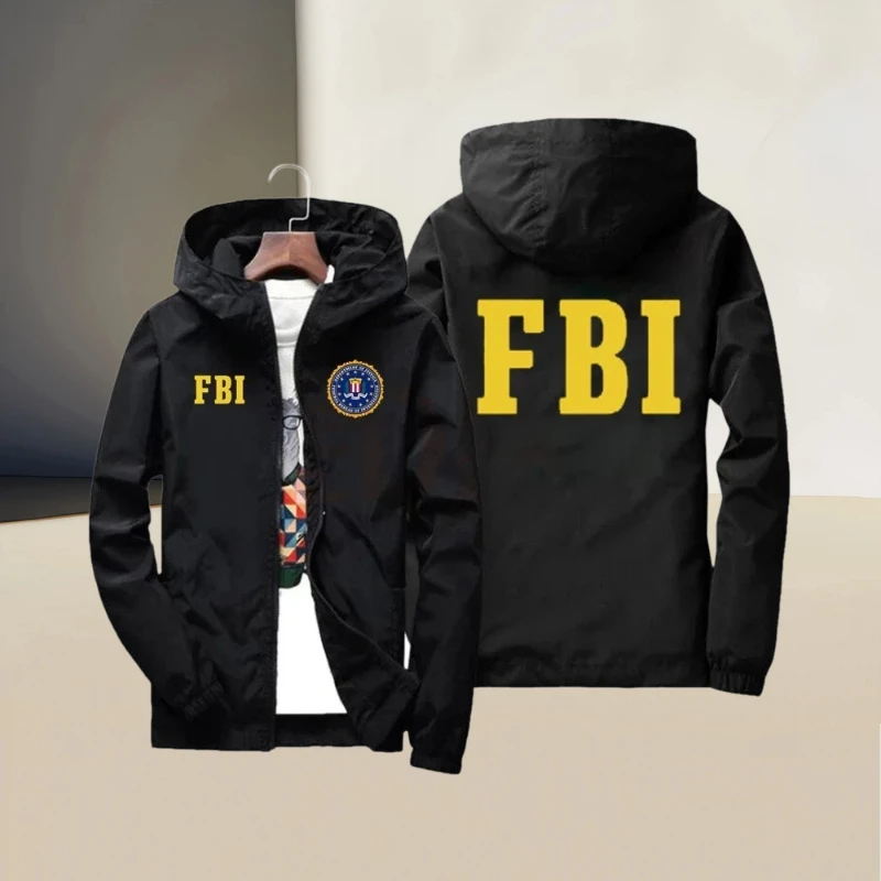 

The new men's printed outdoor men's trendy sports jacket. This is a casual and fashionable caped coat from the spring-autumn fas