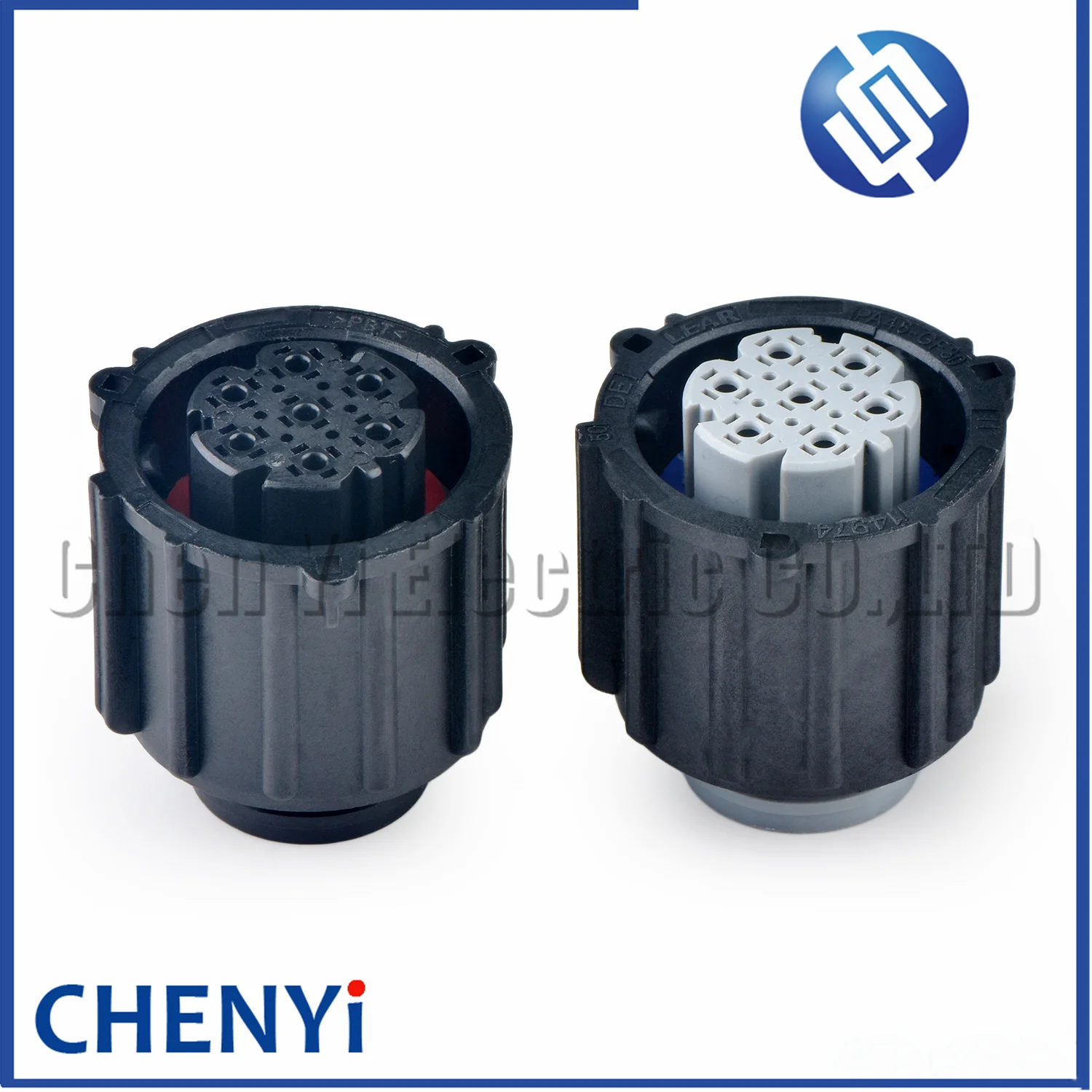 7 Pin circular Automotive waterproof connector truck Headlight wire harness Plug 18369.062.000 18369062000 For C7H G7S