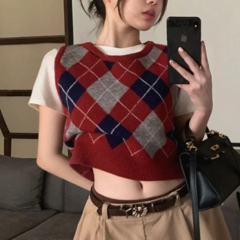 Red Argyle Sweater Vest Women Y2k Clothing Simple Casual All-match American Retro Daily Sleeveless Preppy Style Knitting Chic